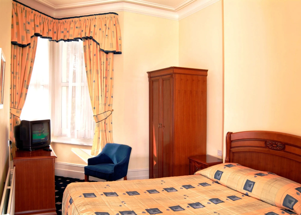 New Westcliff Hotel