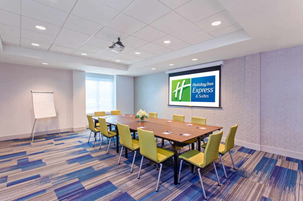 Holiday Inn Express & Suites Houston NW - Hwy 290 Cypress by IHG