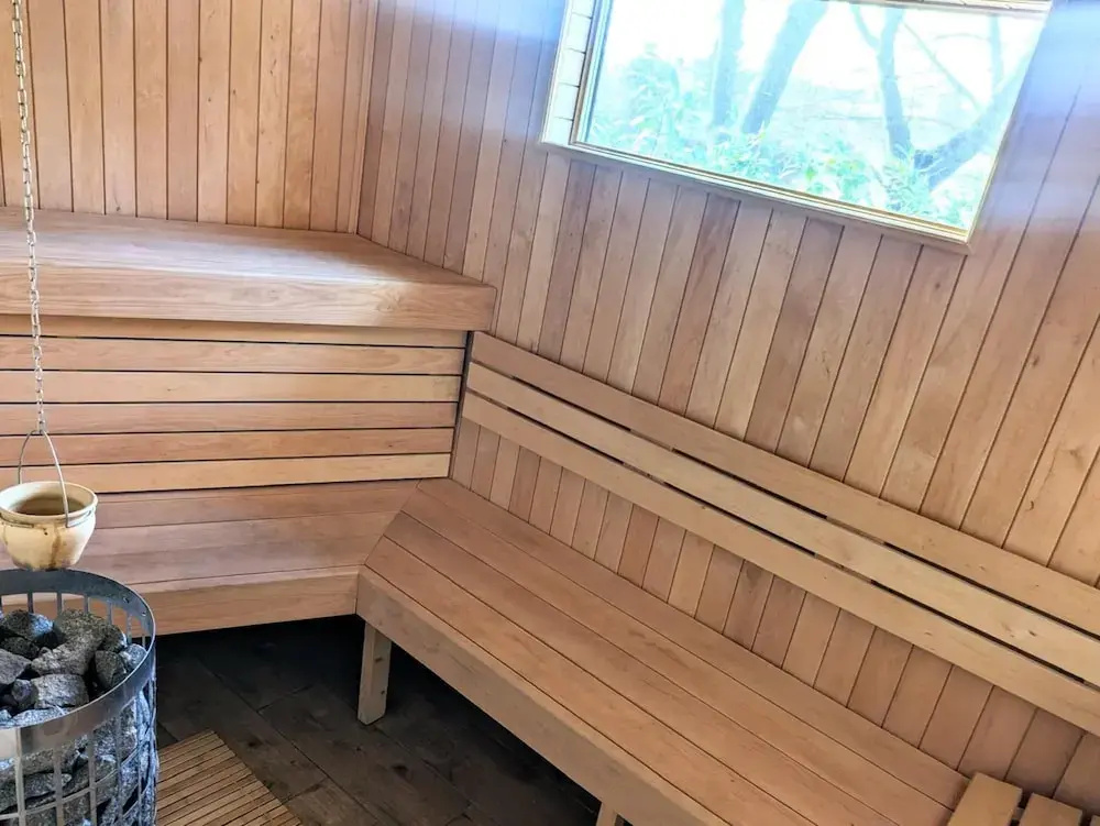 Luxurious, Spacious Apartment, Sauna Included