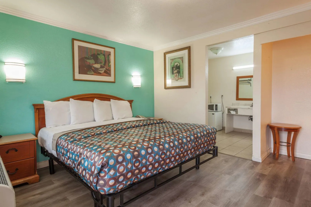 Vagabond Inn Hemet