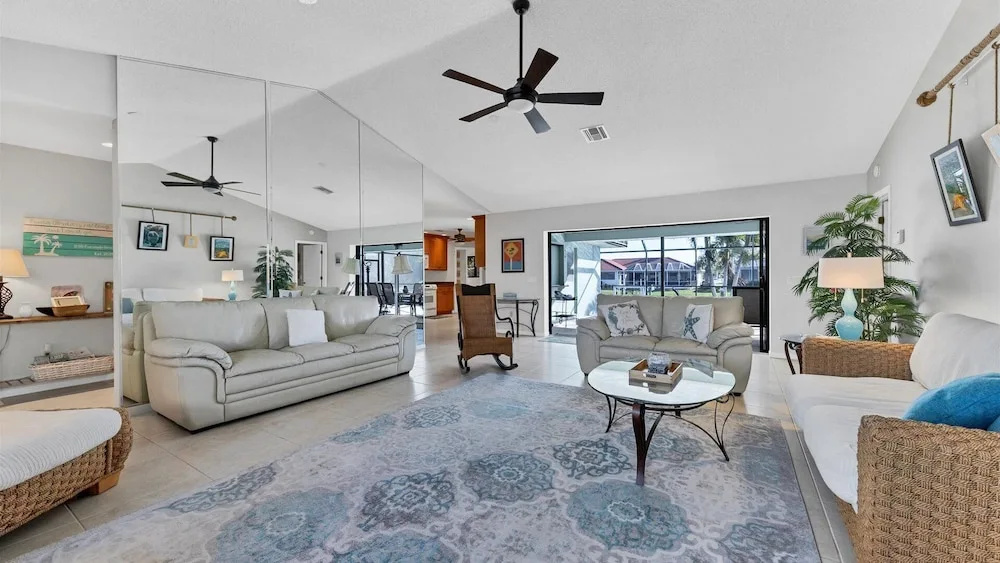 830 Coronado Drive