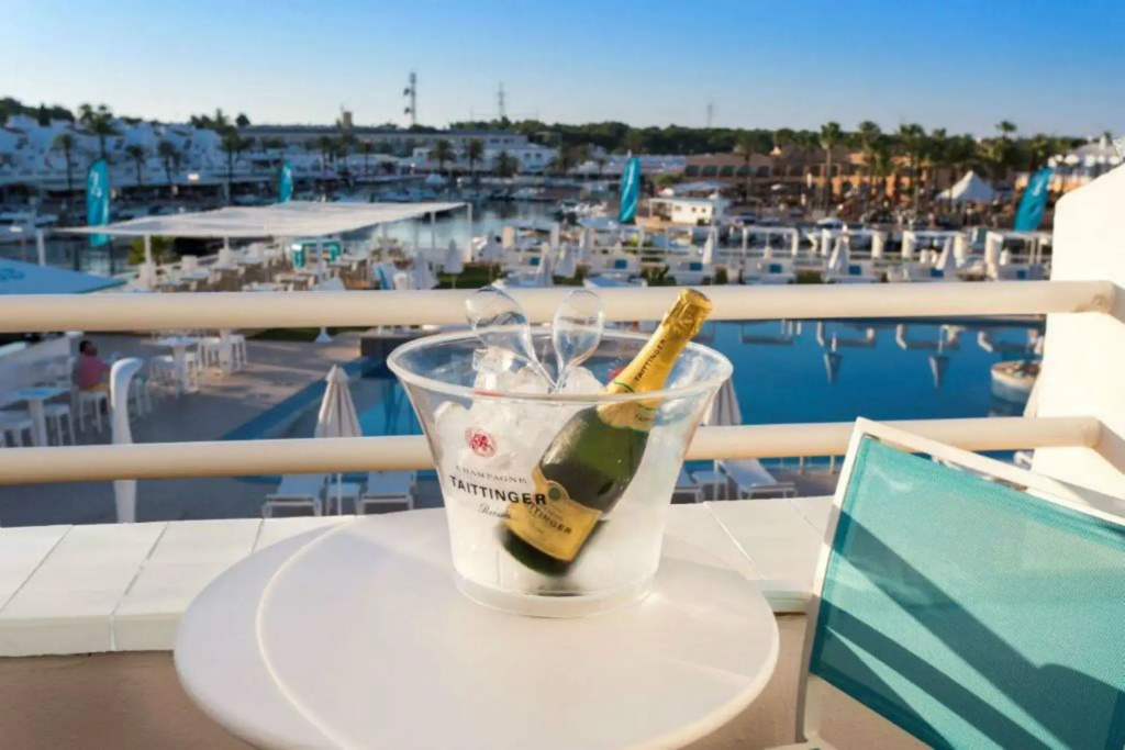 Lago Resort Menorca - Casas del Lago Adults Only