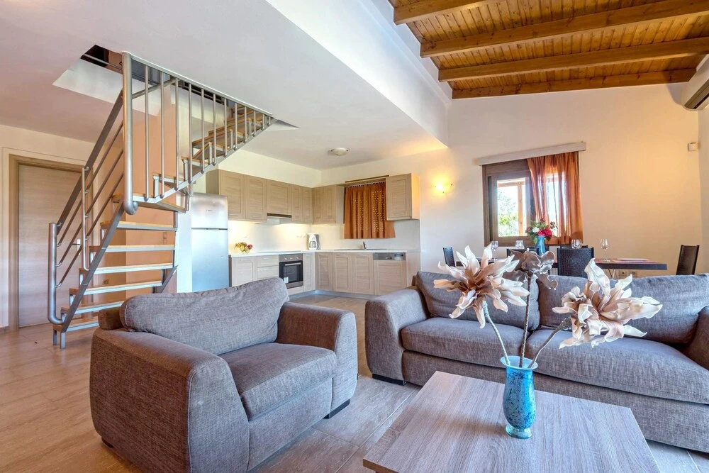 Apartment With 3 Bedrooms in Kaloniktis, With Wonderful Mountain View,