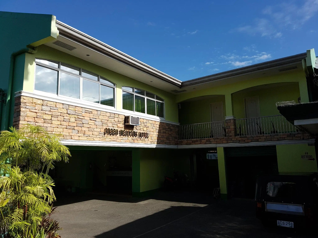 Green Meadows Hotel & Restaurant