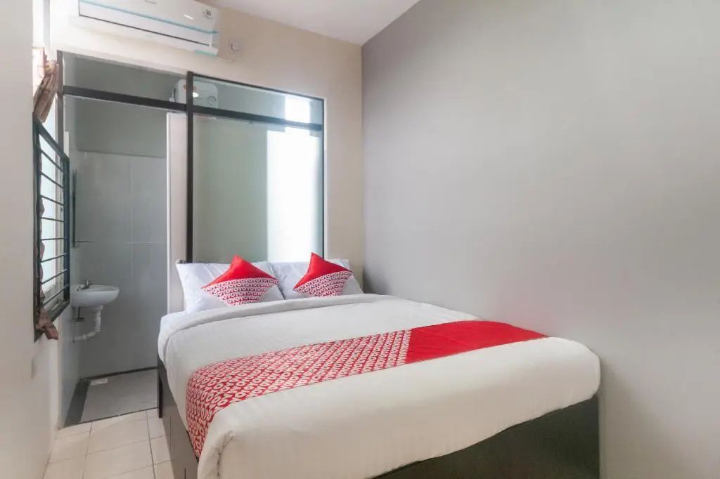 OYO 3216 Ellegan Residence