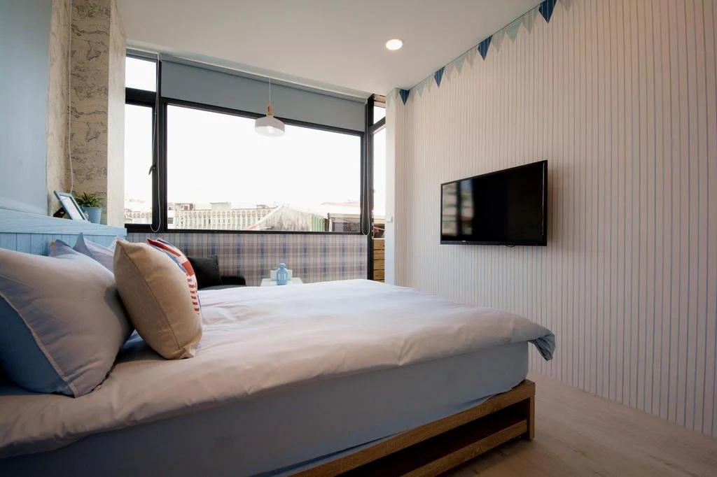 Camouflage Guest House
