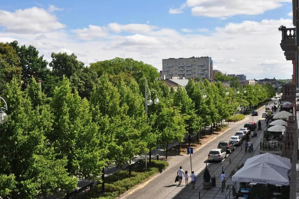 Apartament 63