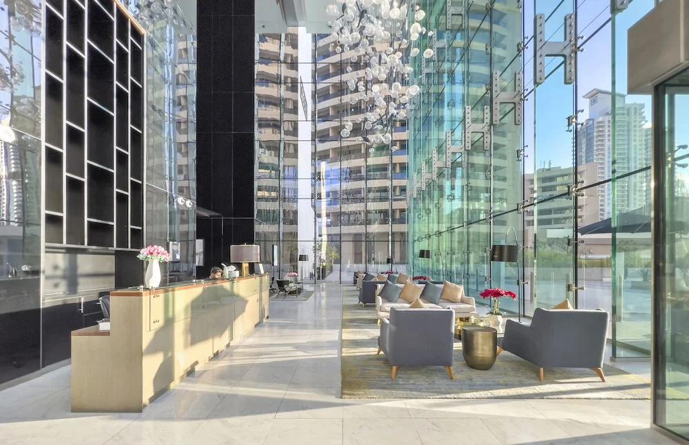 WelHome - Deluxe Apartment With Direct Access to the Beach