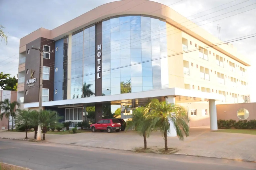 Kamur Plaza Hotel