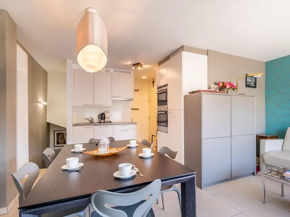 Duplex Near Zeedijk & Center With Sunny Balcony