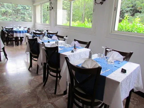 Hôtel Restaurant Le Lachens