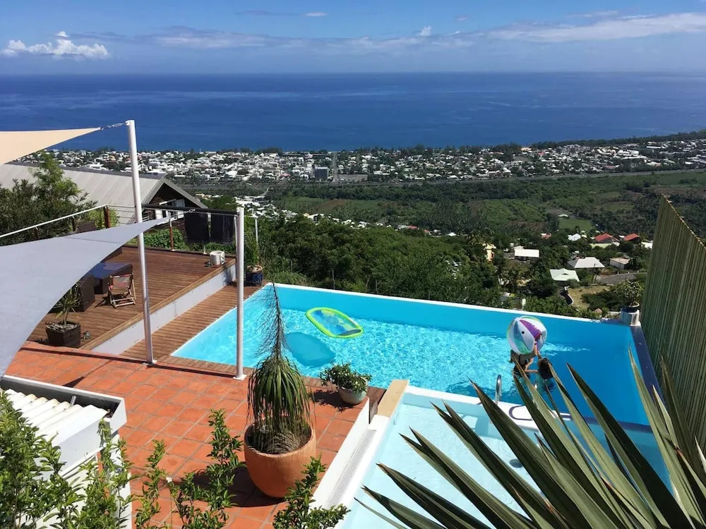 Villa With 5 Bedrooms in Saint-paul, With Wonderful sea View, Private Pool, Furnished Terrace