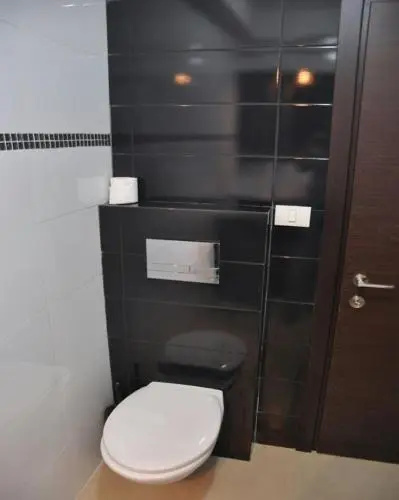 Isramax Jerusalem Apartment in Bat-Yam