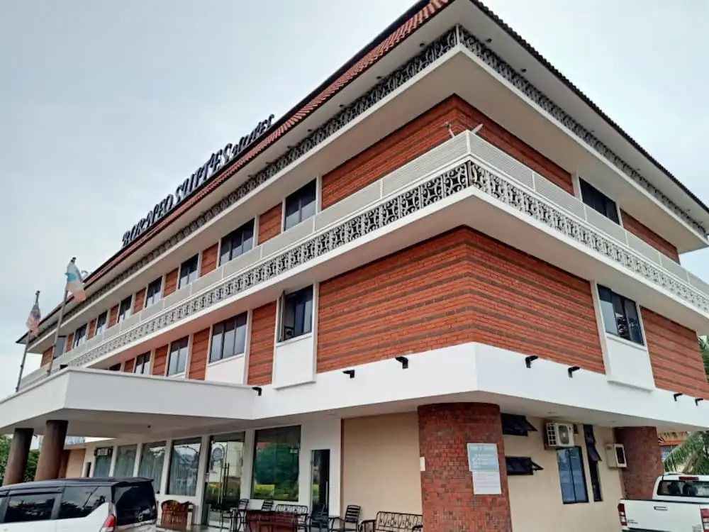 Borneo Suites Hotel