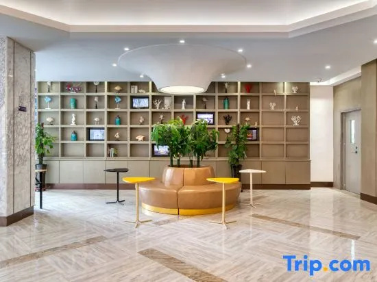 Shanshui S Hotel (Zhongshan Square, Dalian Railway Station)
