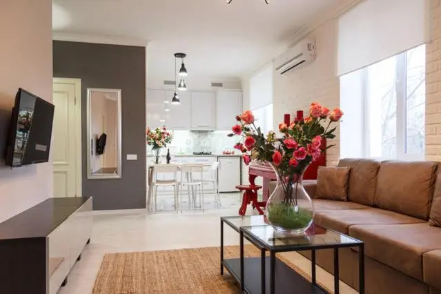 Lotos for You Apartments 2, RED PIANO