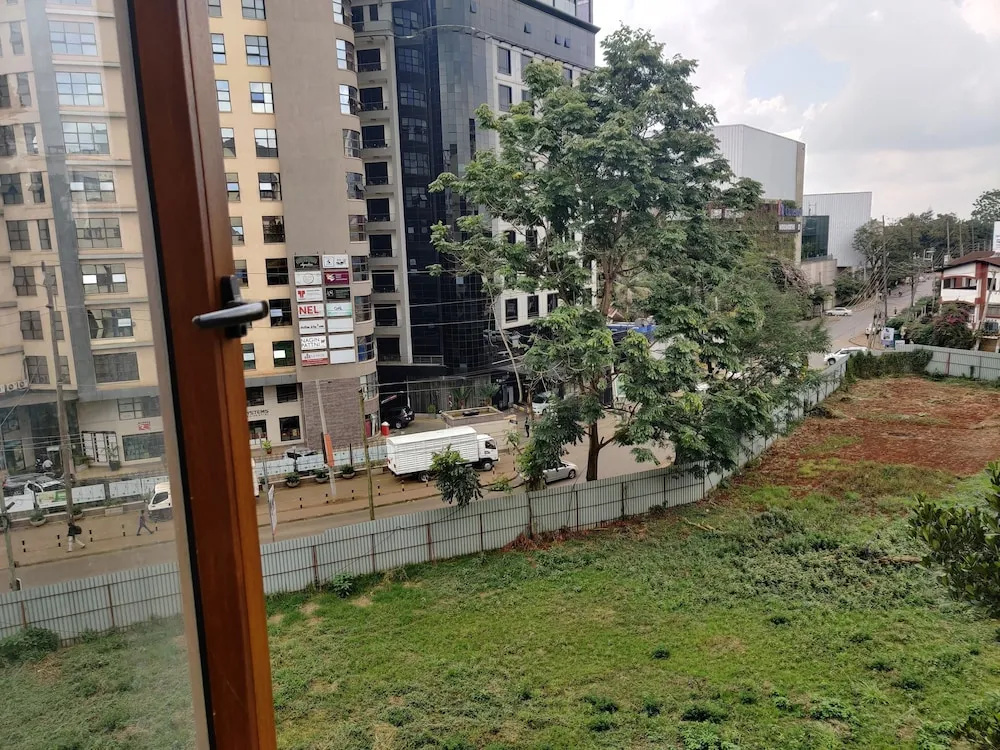 Fenesi Gardens Apartments