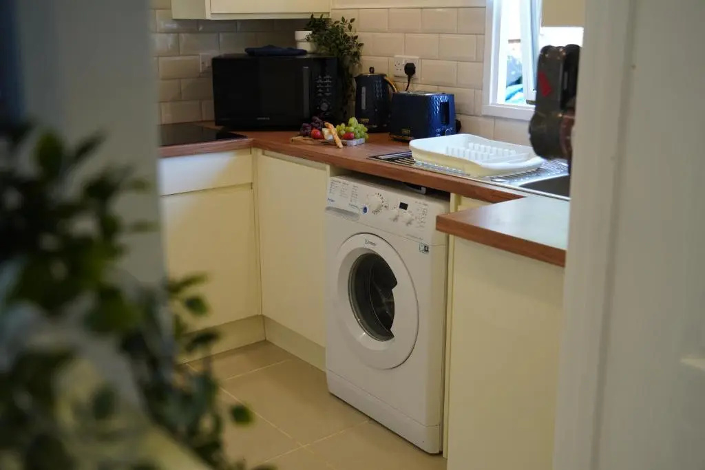 Tiny Home - 1 Bed Luxury Apt
