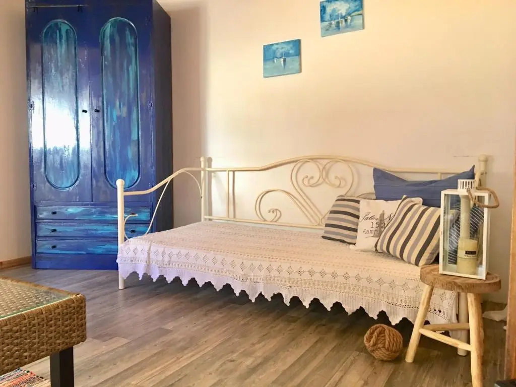 Sandra Studio