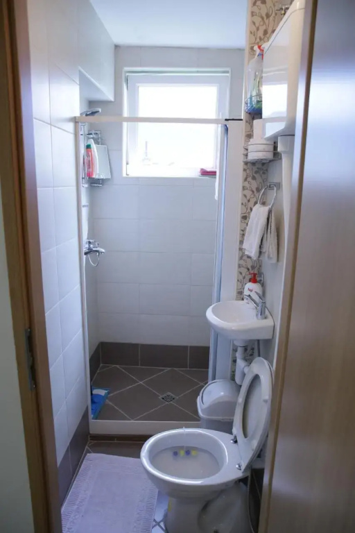 Lovely apartment in Old town 400m from city center Sebilj