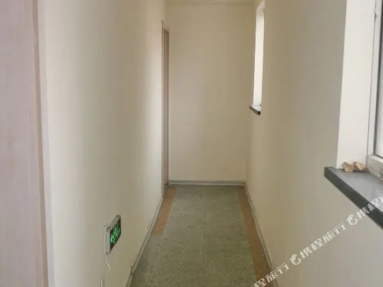 Zhida Express Hotel(青岛智达快捷宾馆)