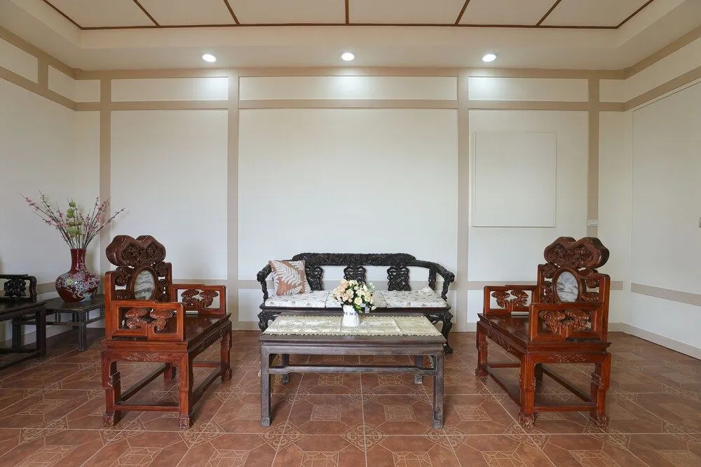 Tianyi Xuanyuan station homestay