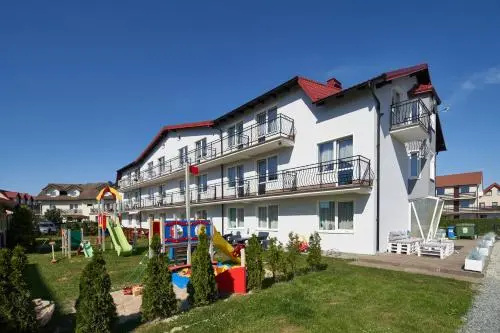 Dworek Karwia 10