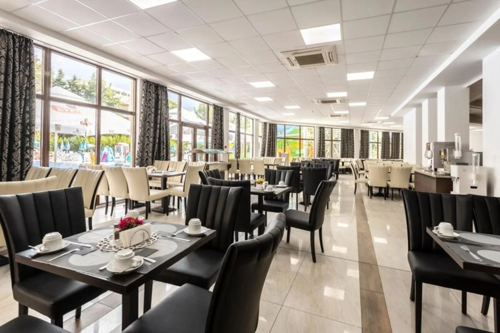 Prestige Grand Hotel & Aquapark - All Inclusive