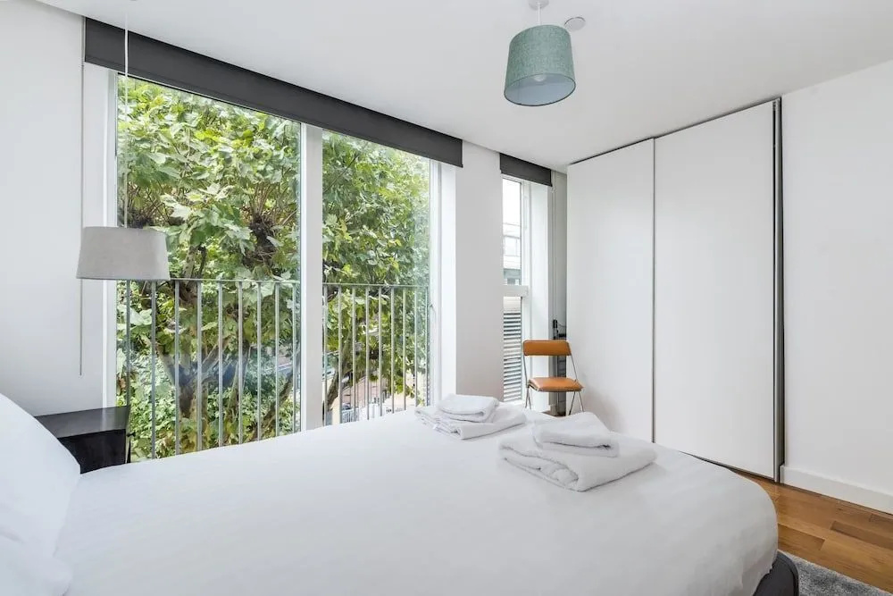 NEW Modern 2BD Flat in Shoreditch With Balcony