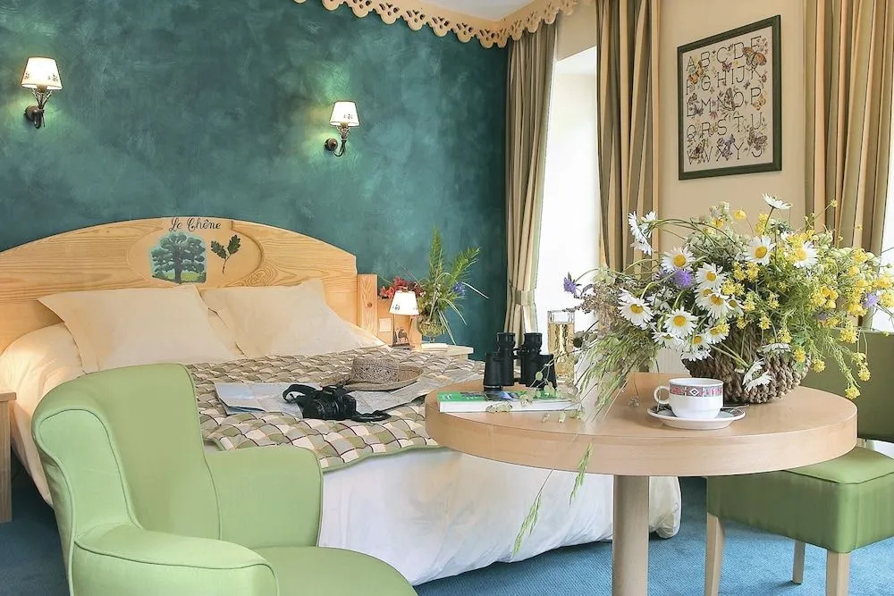 Hôtel Le Bois Joli