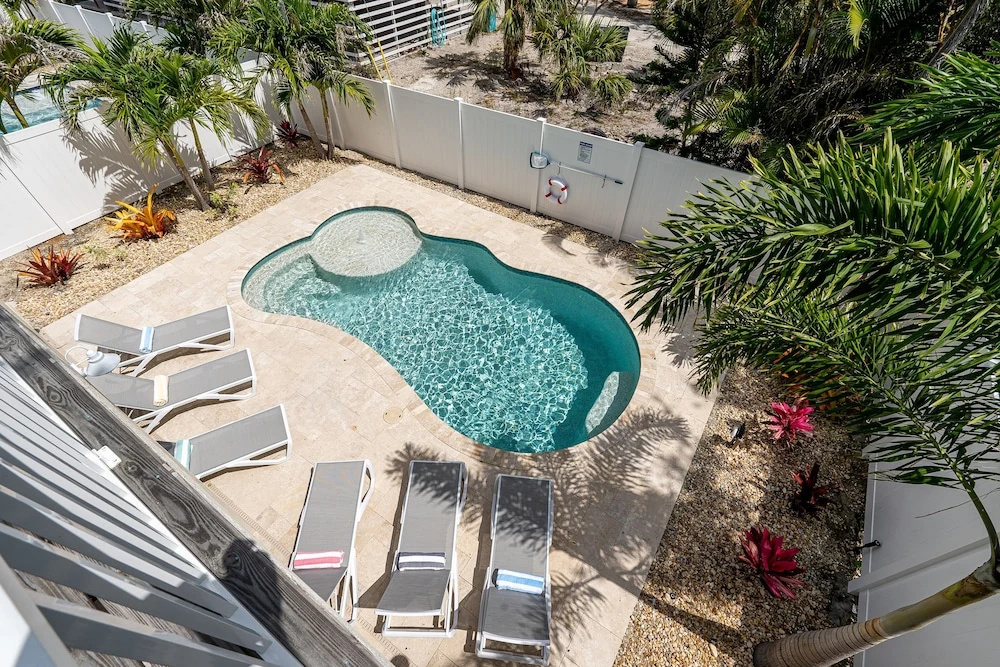 Welcome to 5545 Palmetto Street All NEW! Just Built! Book It NOW! home