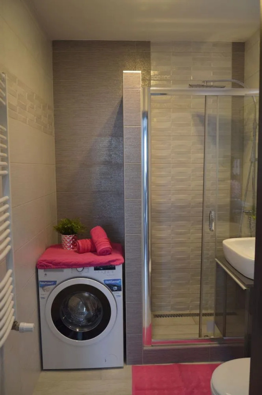 Gina Apartman