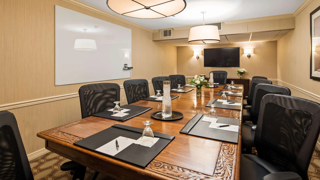 Best Western Premier the Central Hotel & Conference Center