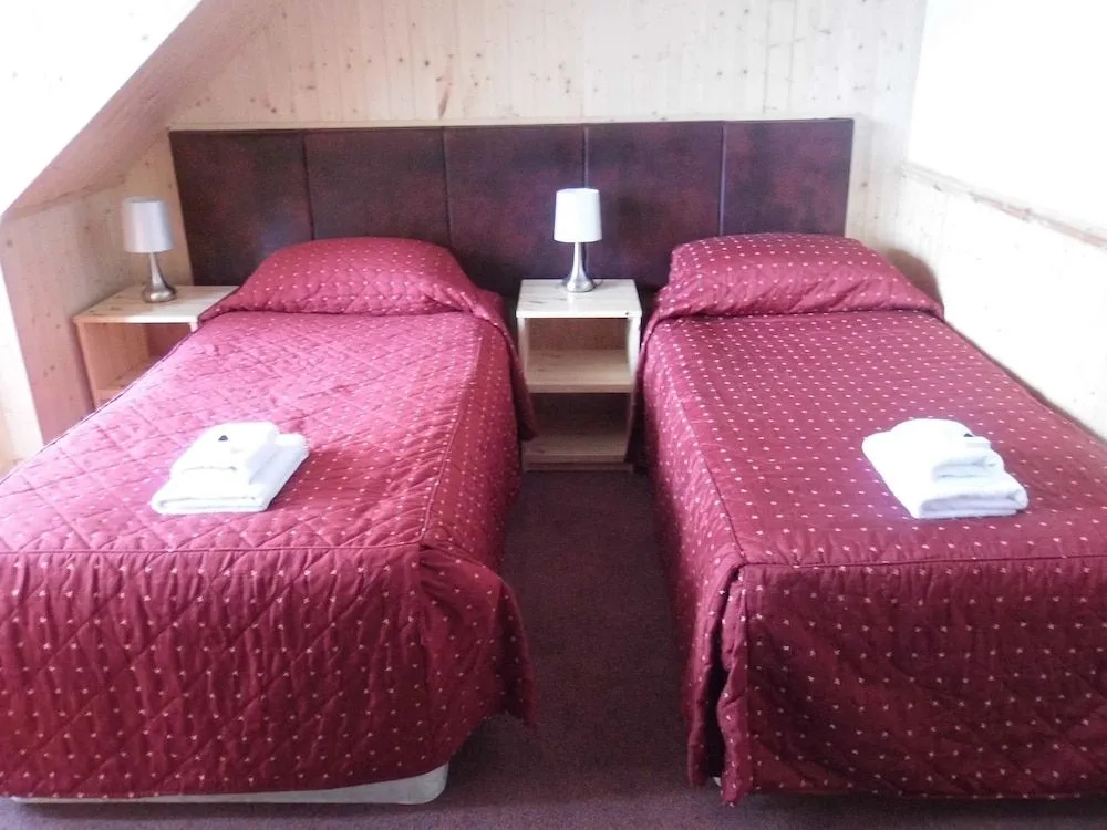 Nithsdale Hotel