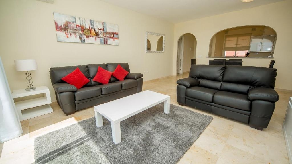 Manilva Gardens B8