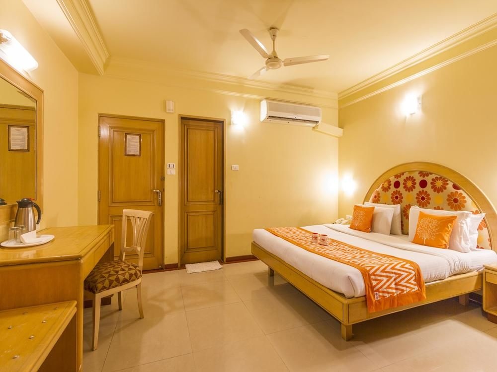 Capital O 333 Hotel Crystal Homes