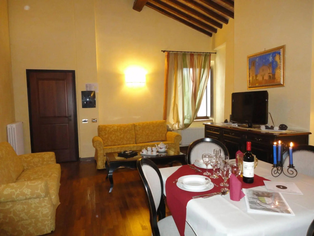 Castello Izzalini Todi Resort