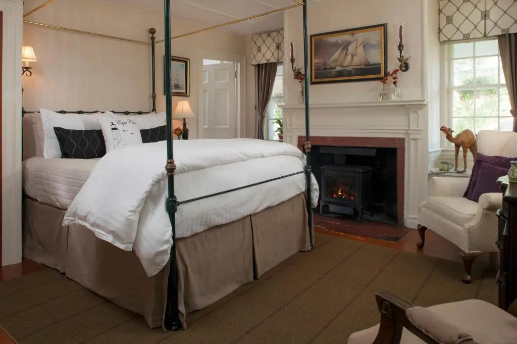 Old Manse Inn