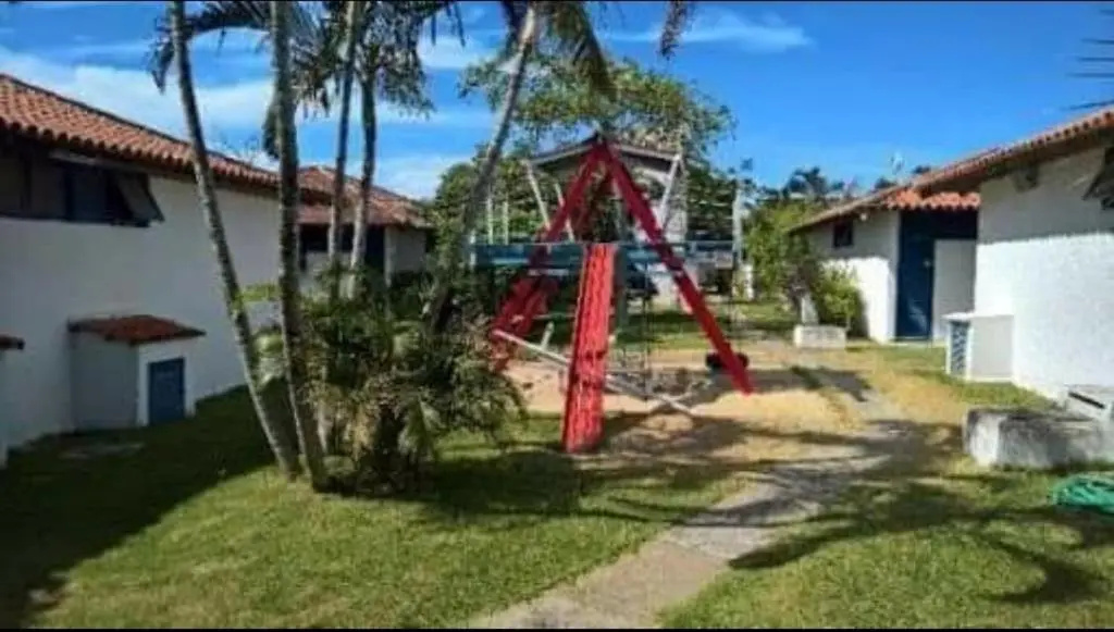 Aluguel de Flats condomínio Bangalô em Cabo Frio - BLOCO 15 APT 103