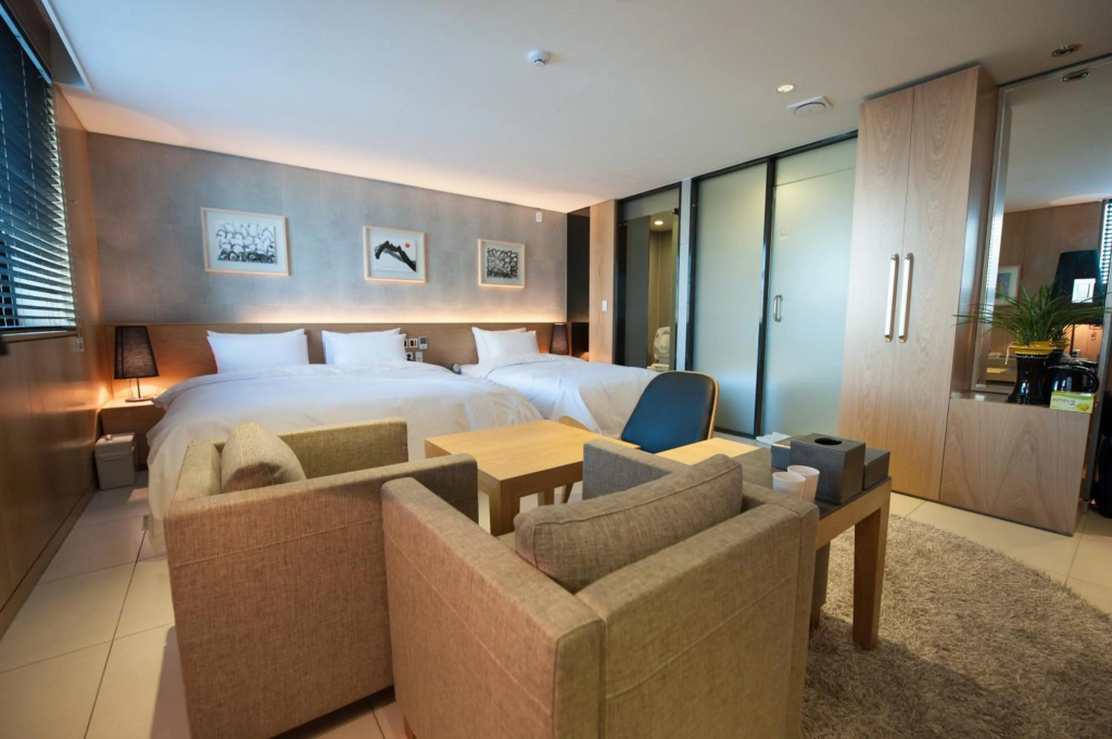 Rian Hotel
