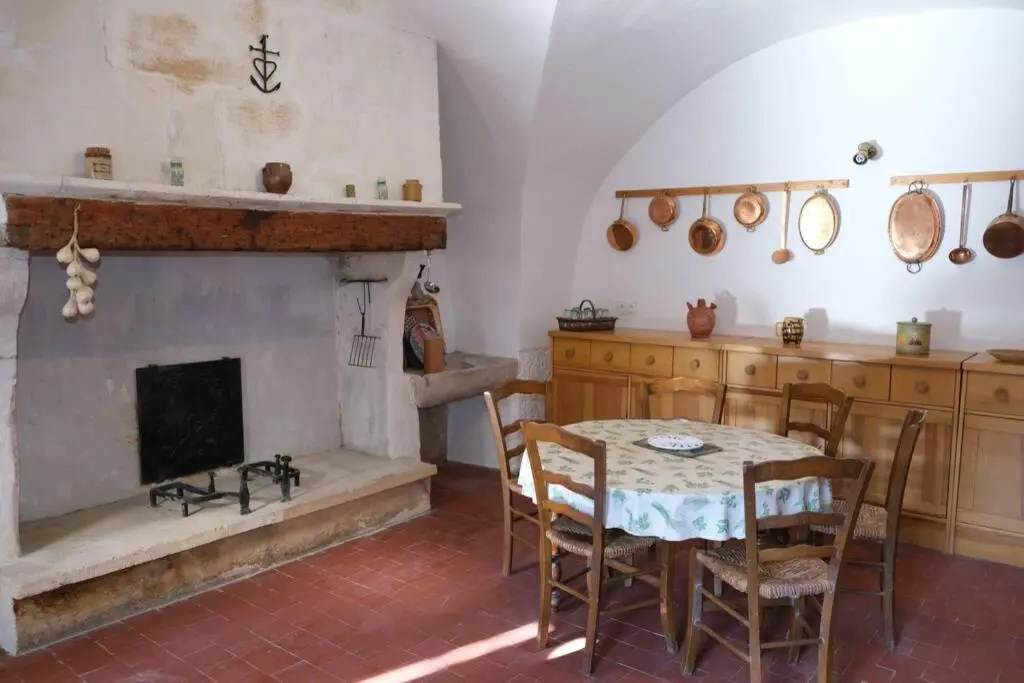 typical mas provençal with swimming pool in a small hamlet near mouriès in the alpilles in provence- 8 persons