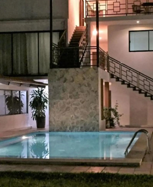 Hotel Sacre