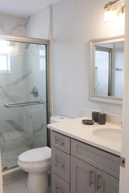 Grand Executive 3BD Condo Apartment Near Disney Parks 4