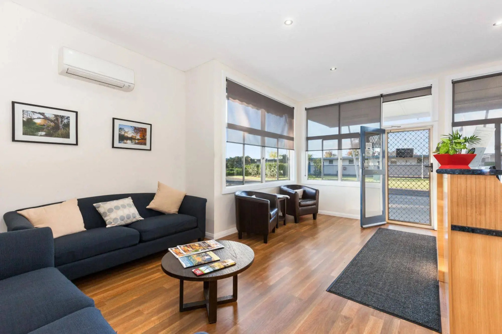 Aden Mudgee Apartments