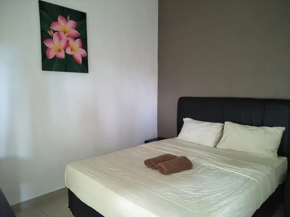 Tombong Limo Home Stay
