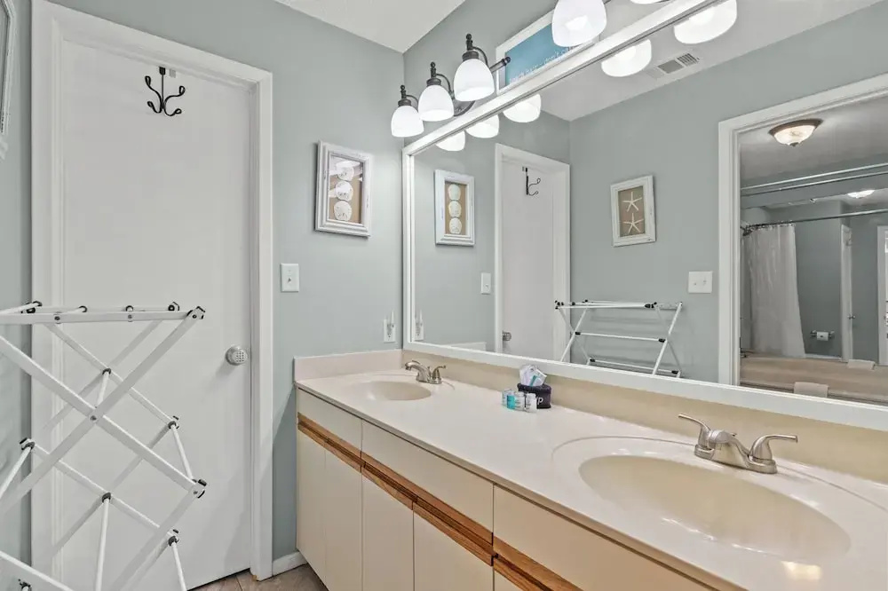 One More Round! 3BR 3BA Sleeps 10! 11 Pools! Golf Courses! Tennis Courts!