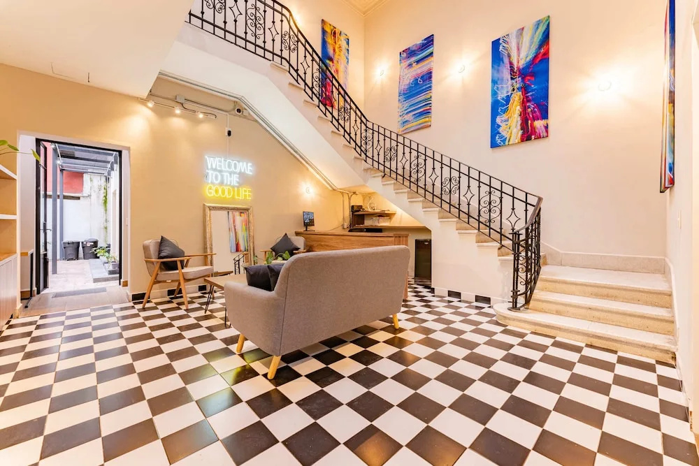 Casa Danubio Reforma by VH