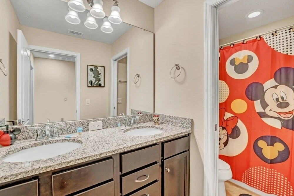 Amazing 7 Bedroom Solterra New Resort Home 7 Villa by Redawning