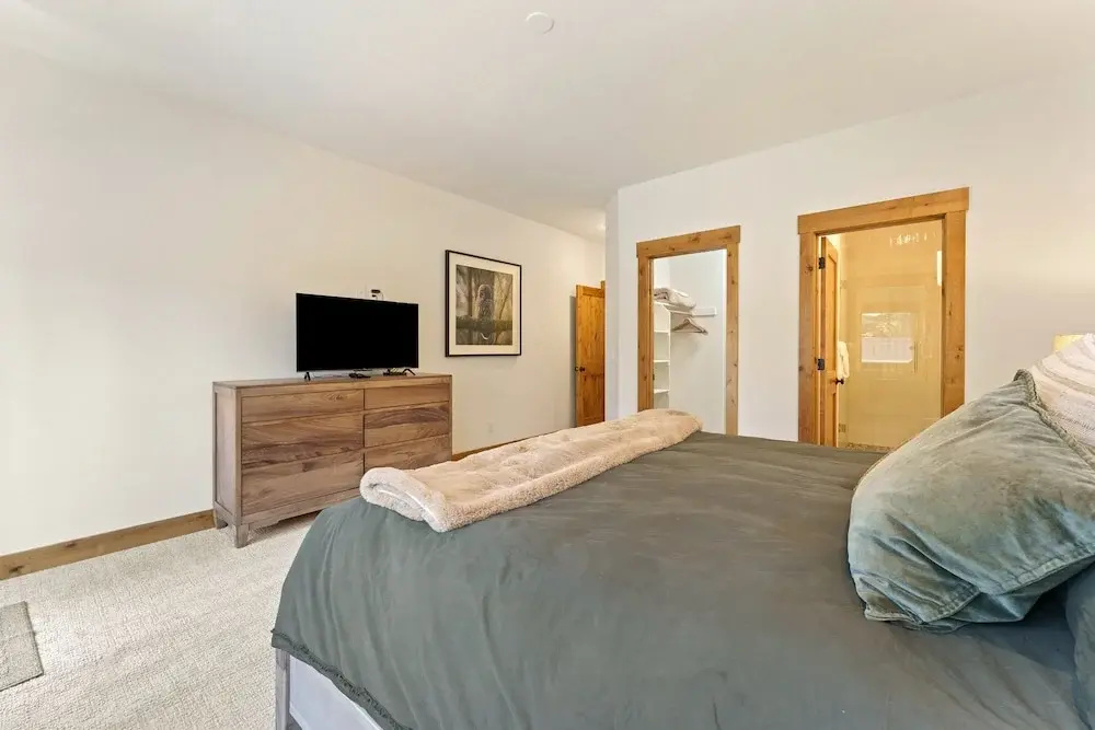 4 Catkin 4 Bedroom Home