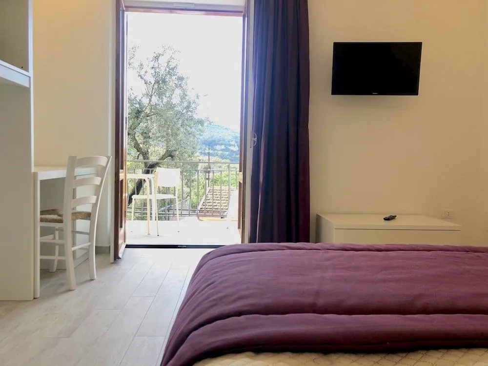 ON' MICHELE GUEST HOUSE